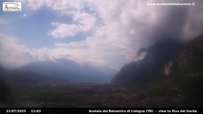 immagine della webcam nei dintorni di San Giacomo di Brentonico: webcam Tenno