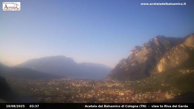 immagine della webcam nei dintorni di Tremosine sul Garda: webcam Tenno
