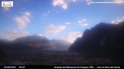 immagine della webcam nei dintorni di Brentonico: webcam Tenno