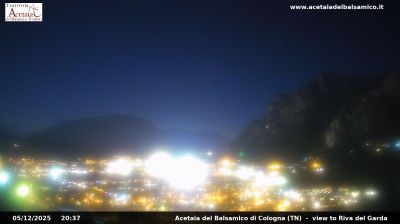 immagine della webcam nei dintorni di Tremosine sul Garda: webcam Tenno