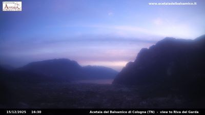 immagine della webcam nei dintorni di Nogaredo: webcam Tenno