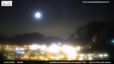 immagine della webcam nei dintorni di Pieve di Ledro: webcam Tenno