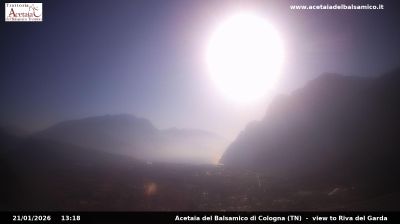 immagine della webcam nei dintorni di Isera: webcam Tenno