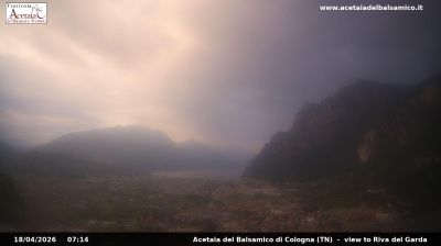 immagine della webcam nei dintorni di Limone sul Garda: webcam Tenno