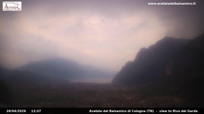 immagine della webcam nei dintorni di Monte Bondone: webcam Tenno