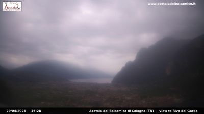 immagine della webcam nei dintorni di Isera: webcam Tenno