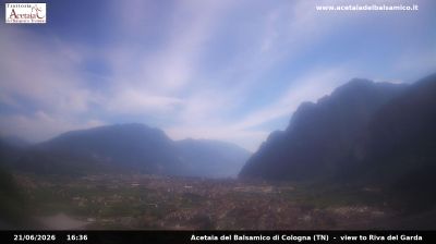 immagine della webcam nei dintorni di Riva del Garda: webcam Tenno