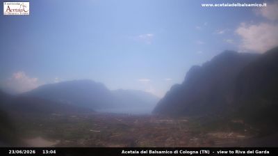 immagine della webcam nei dintorni di Tremosine sul Garda: webcam Tenno