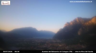 immagine della webcam nei dintorni di Pieve di Ledro: webcam Tenno