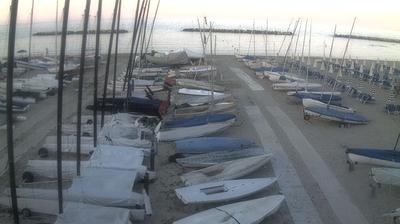 immagine della webcam nei dintorni di Porto San Giorgio: webcam San Benedetto del Tronto