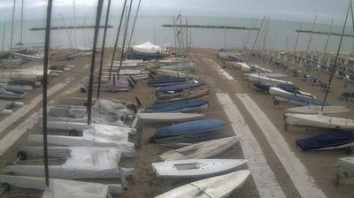 immagine della webcam nei dintorni di Porto San Giorgio: webcam San Benedetto del Tronto