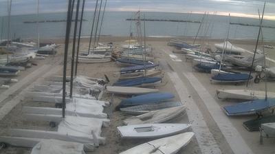 immagine della webcam nei dintorni di Roseto degli Abruzzi: webcam San Benedetto del Tronto