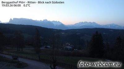 immagine della webcam nei dintorni di Altopiano di Vezzena: webcam Altopiano di Renon