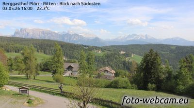 immagine della webcam nei dintorni di Altopiano di Vezzena: webcam Altopiano di Renon