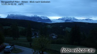 immagine della webcam nei dintorni di Caldaro sulla Strada del Vino: webcam Altopiano di Renon