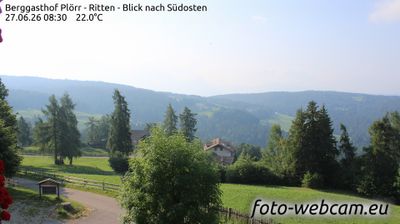 immagine della webcam nei dintorni di Caldaro sulla Strada del Vino: webcam Altopiano di Renon