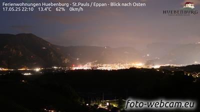 immagine della webcam nei dintorni di San Genesio Atesino: webcam Appiano sulla Strada del Vino