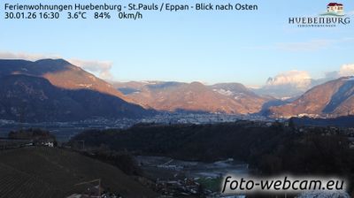 immagine della webcam nei dintorni di Nova Ponente: webcam Appiano sulla Strada del Vino