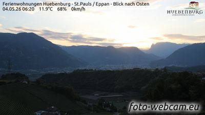 immagine della webcam nei dintorni di Altopiano di Renon: webcam Appiano sulla Strada del Vino