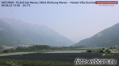 immagine della webcam nei dintorni di Tirolo: webcam Plaus