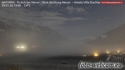 immagine della webcam nei dintorni di Tirolo: webcam Plaus