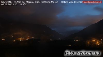 immagine della webcam nei dintorni di Tirolo: webcam Plaus