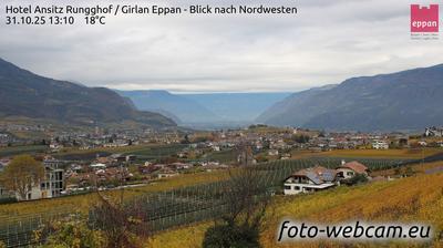 immagine della webcam nei dintorni di Coredo: webcam Appiano sulla Strada del Vino