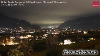 immagine della webcam nei dintorni di Altopiano di Renon: webcam Appiano sulla Strada del Vino