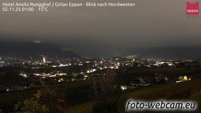 immagine della webcam nei dintorni di Nova Ponente: webcam Appiano sulla Strada del Vino