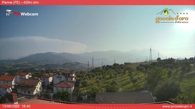 immagine della webcam nei dintorni di Casale San Nicola (alto): webcam Penne