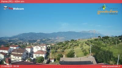 immagine della webcam nei dintorni di Villa Celiera: webcam Penne