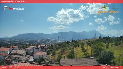 immagine della webcam nei dintorni di Castiglione Messer Raimondo: webcam Penne