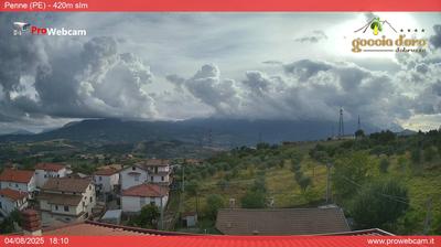 immagine della webcam nei dintorni di Castelli: webcam Penne