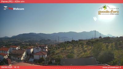 immagine della webcam nei dintorni di Villa Celiera: webcam Penne