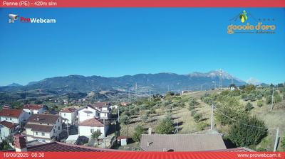 immagine della webcam nei dintorni di Morro d'Oro: webcam Penne