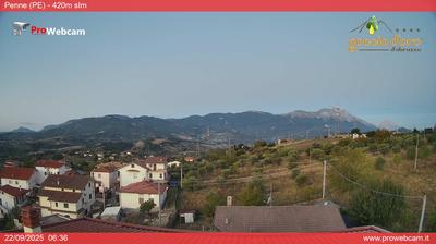 immagine della webcam nei dintorni di Villa Celiera: webcam Penne