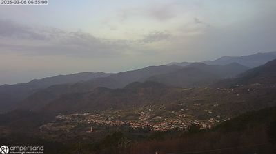 immagine della webcam nei dintorni di Monterosso al Mare: webcam Sesta Godano