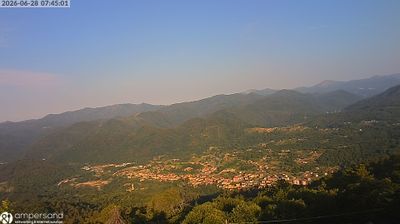 immagine della webcam nei dintorni di Riccò del Golfo di Spezia: webcam Sesta Godano