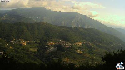 immagine della webcam nei dintorni di Capo Mele: webcam Balestrino