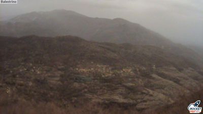 immagine della webcam nei dintorni di Aquila di Arroscia: webcam Balestrino