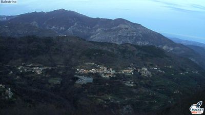 immagine della webcam nei dintorni di Capo Mele: webcam Balestrino