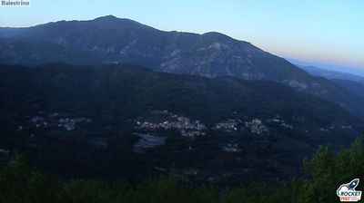 immagine della webcam nei dintorni di Toirano: webcam Balestrino