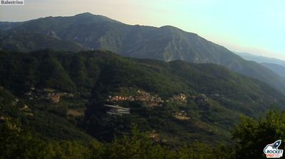 immagine della webcam nei dintorni di Alto: webcam Balestrino