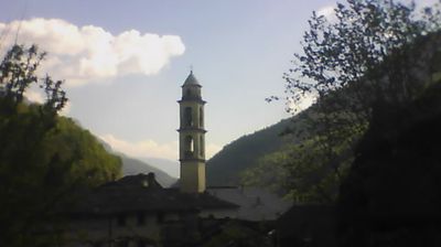 immagine della webcam nei dintorni di Menarola: webcam San Giacomo Filippo
