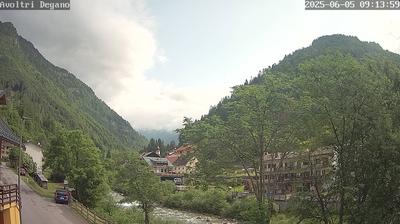 immagine della webcam nei dintorni di San Pietro di Cadore: webcam Forni Avoltri
