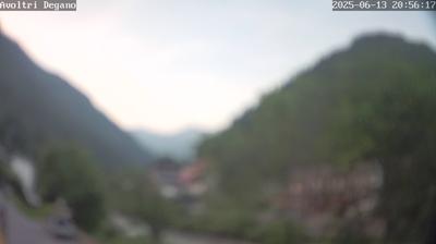 immagine della webcam nei dintorni di Verzegnis: webcam Forni Avoltri