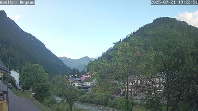 immagine della webcam nei dintorni di San Pietro di Cadore: webcam Forni Avoltri