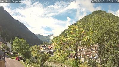 immagine della webcam nei dintorni di Tolmezzo: webcam Forni Avoltri