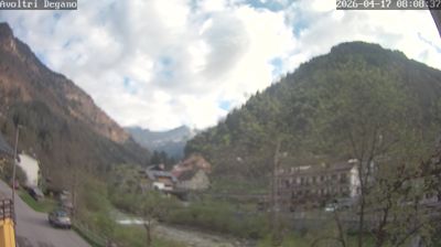 immagine della webcam nei dintorni di Sauris: webcam Forni Avoltri