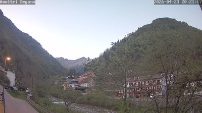 immagine della webcam nei dintorni di Enemonzo: webcam Forni Avoltri